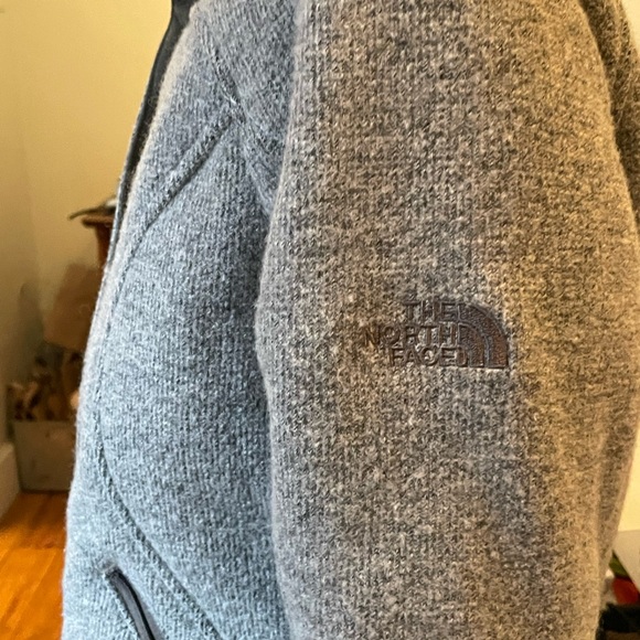 Women’s Northface North Face Sherpa Fleece Jacket - Picture 4 of 12